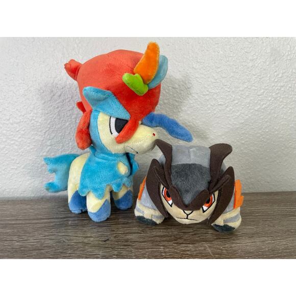 Pokemon Lugia Mini Binders Lot of 4 + Keldeo & Terrakion Plush 2025 Card Storage - Picture 7 of 12